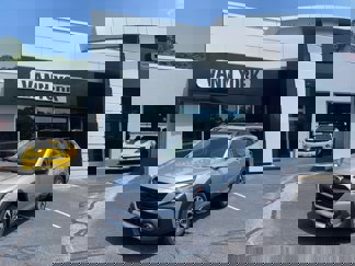 New 2025 Subaru Outback Limited image 1