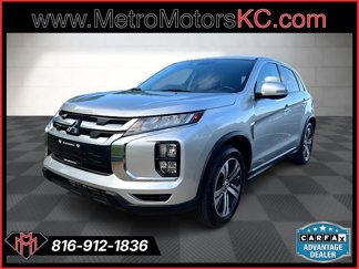 Used 2021 Mitsubishi Outlander Sport SE image 1