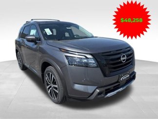 New 2025 Nissan Pathfinder Platinum w/ Black Appearance Package image 1