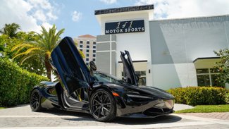 Used 2021 McLaren 720S Spider image 1