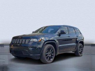 Used 2018 Jeep Grand Cherokee Altitude image 1