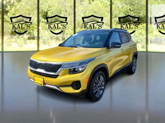 Used 2023 Kia Seltos S w/ Navigation Package image 1