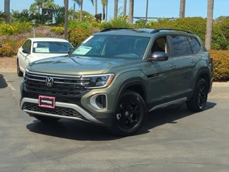 New 2026 Volkswagen Atlas Peak Edition image 1