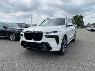 New 2026 BMW X7 xDrive40i w/ M Sport Package image 1