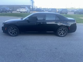 Used 2017 Chrysler 300 S image 1