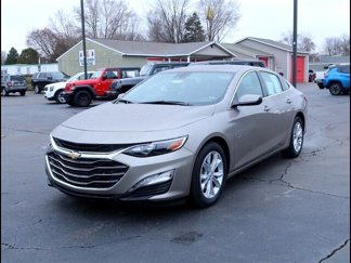Used 2024 Chevrolet Malibu LT image 1