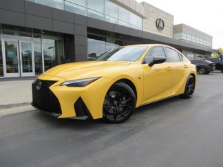 Used 2025 Lexus IS 500 image 1