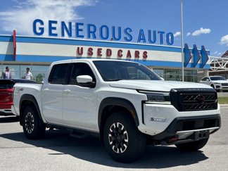 Used 2024 Nissan Frontier PRO-4X w/ Pro Convenience Package image 1