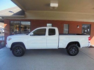Used 2021 Toyota Tacoma SR5 image 1