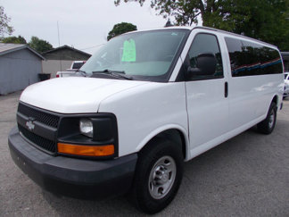 Used 2016 Chevrolet Express 3500 LS image 1