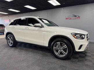 Used 2022 Mercedes-Benz GLC 300 image 1