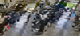 Used 2016 GMC Yukon SLE w/ Convenience Package image 1