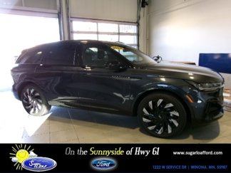 Used 2024 Lincoln Nautilus Reserve w/ Equipment Group 202A image 1