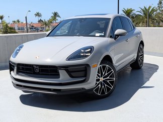 New 2026 Porsche Macan image 1