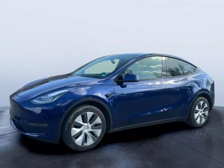 Used 2023 Tesla Model Y AWD image 1