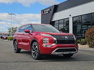 New 2025 Mitsubishi Outlander 4WD Plug-In Hybrid image 1