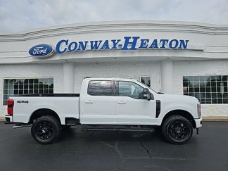 New 2025 Ford F250 4x4 Crew Cab Super Duty image 1