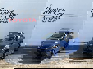 Used 2025 Toyota Camry SE image 1