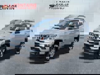 Used 2024 Jeep Compass Latitude image 1