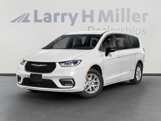 New 2025 Chrysler Pacifica Limited image 1
