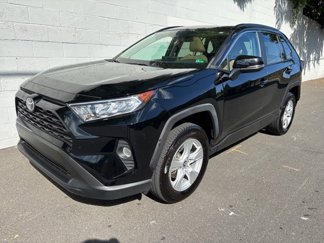 Used 2020 Toyota RAV4 XLE image 1