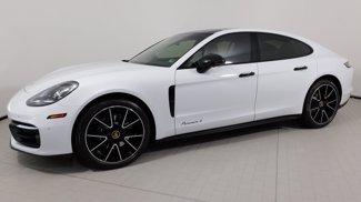 Used 2023 Porsche Panamera 4 Platinum Edition image 1