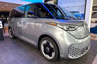 New 2025 Volkswagen ID. Buzz Pro S image 1