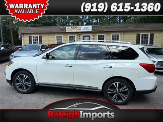 Used 2019 Nissan Pathfinder Platinum image 1