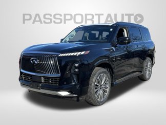 New 2025 INFINITI QX80 Luxe image 1