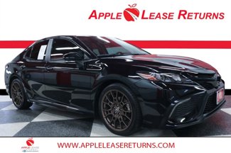 Used 2023 Toyota Camry SE image 1