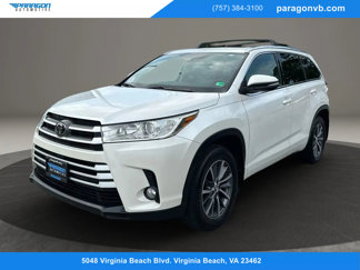 Used 2017 Toyota Highlander XLE image 1