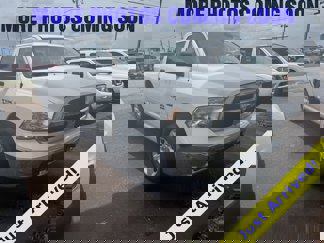 Used 2023 RAM 1500 SLT image 1