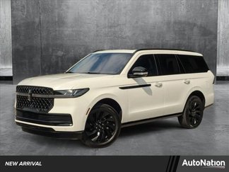 New 2025 Lincoln Navigator Reserve w/ Jet Appearance Package image 1