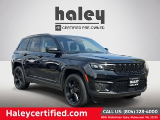 Used 2024 Jeep Grand Cherokee Altitude image 1