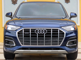 Used 2021 Audi Q5 2.0T Premium w/ Convenience Package image 1