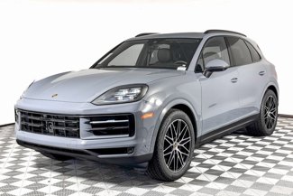 Certified 2024 Porsche Cayenne image 1