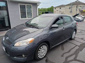 Used 2011 Toyota Matrix image 1