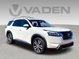 New 2025 Nissan Pathfinder Platinum image 1