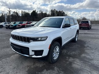 New 2025 Jeep Grand Cherokee L Laredo w/ Luxury Tech Group I image 1