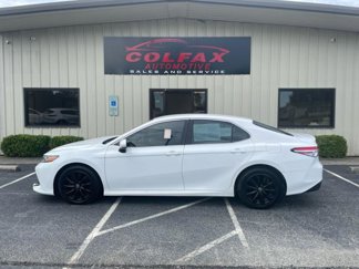 Used 2018 Toyota Camry LE image 1