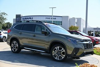New 2025 Subaru Ascent Limited image 1