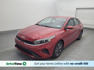 Used 2023 Kia Forte LXS image 1