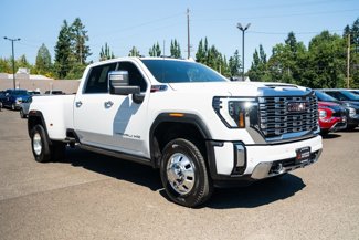 Used 2025 GMC Sierra 3500 Denali w/ Denali Reserve Package image 1