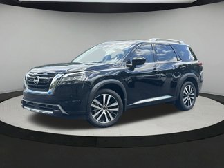 New 2025 Nissan Pathfinder Platinum image 1