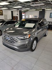 Used 2021 Ford Edge SE image 1