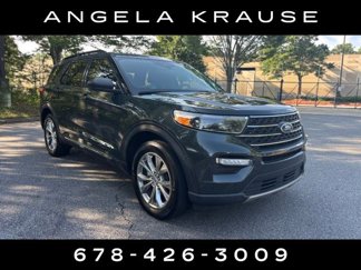 Certified 2022 Ford Explorer XLT w/ Equipment Group 202A image 1