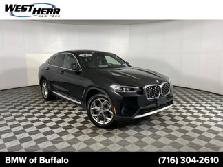 Used 2025 BMW X4 xDrive30i w/ Premium Package image 1