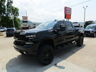Used 2022 Chevrolet Silverado 1500 LT Trail Boss w/ Bed Protection Package image 1