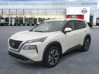 Certified 2023 Nissan Rogue SV image 1