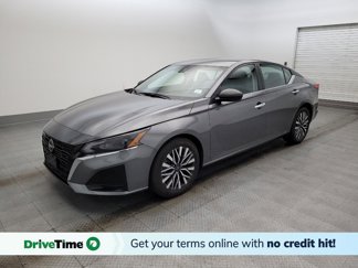 Used 2024 Nissan Altima 2.5 SV image 1